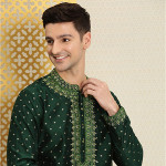 Men Green & Gold-Toned Ethnic Motifs Embroidered Thread Work Kurta