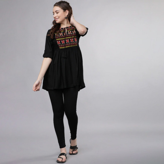 https://megashoppin.com/products/women-black-solid-tunic
