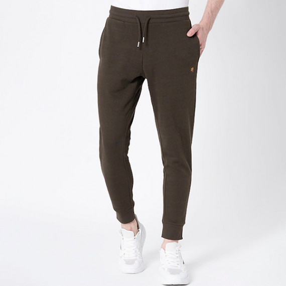 https://megashoppin.com/vi/products/men-olive-solid-joggers
