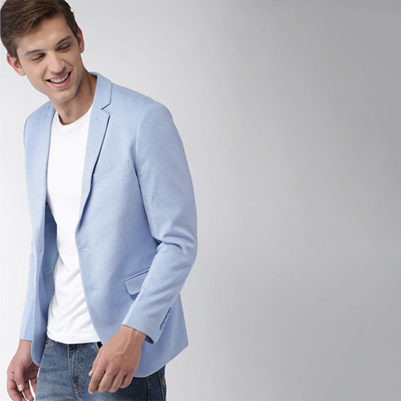 https://megashoppin.com/products/men-blue-solid-single-breasted-knitted-blazer