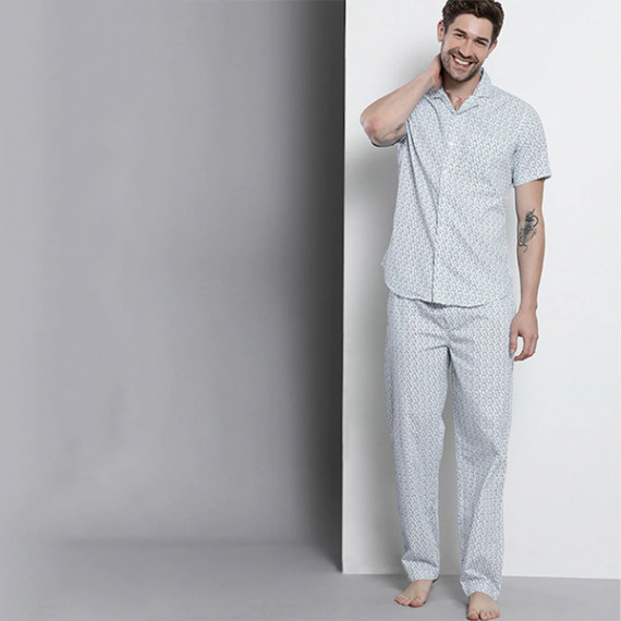 https://megashoppin.com/products/men-white-printed-pure-cotton-night-suit