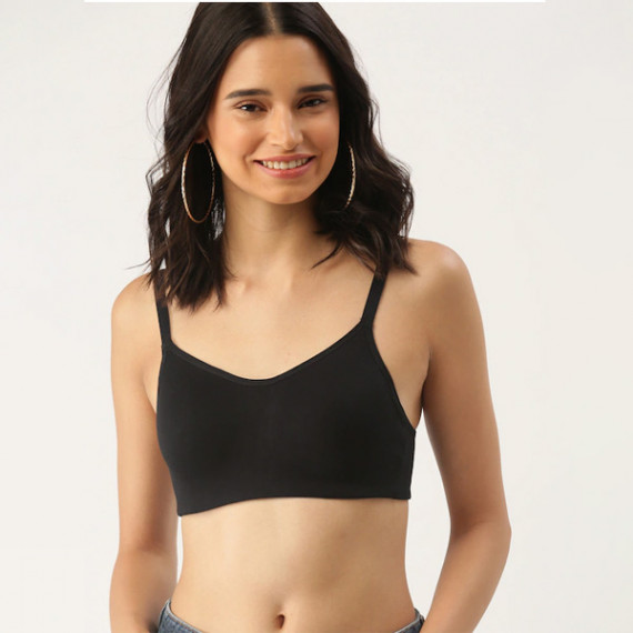 https://megashoppin.com/products/black-solid-non-wired-lightly-padded-t-shirt-bra-db-cam-pad-01a