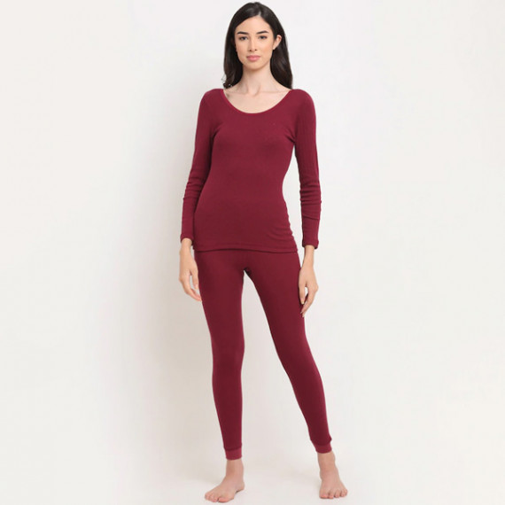 https://megashoppin.com/products/women-maroon-striped-thermal-top