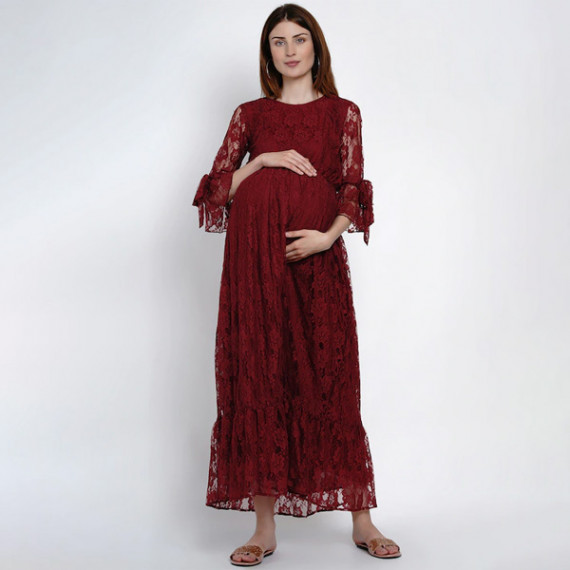 https://megashoppin.com/products/women-maroon-maternity-self-design-maxi-dress