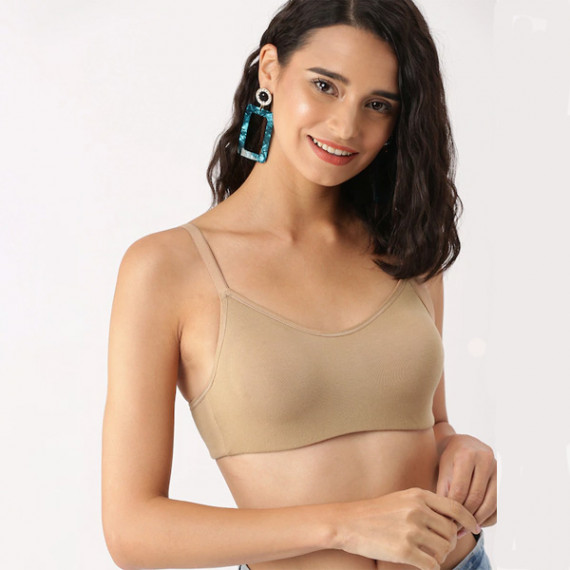 https://megashoppin.com/products/beige-solid-non-wired-lightly-padded-everyday-bra-db-cam-pad-01d